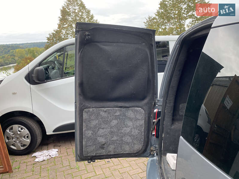 Мінівен Volkswagen Caddy 2012 в Луцьку