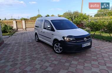 Минивэн Volkswagen Caddy 2015 в 