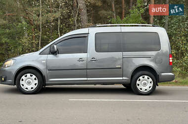 Минивэн Volkswagen Caddy 2011 в 