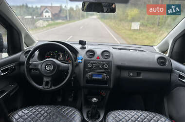 Минивэн Volkswagen Caddy 2011 в 