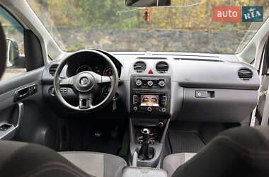 Минивэн Volkswagen Caddy 2011 в 