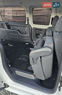 Минивэн Volkswagen Caddy 2017 в 