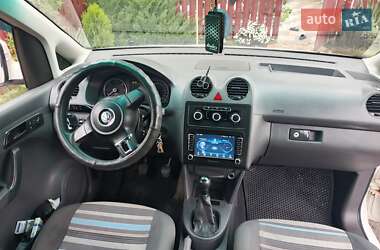 Минивэн Volkswagen Caddy 2010 в 