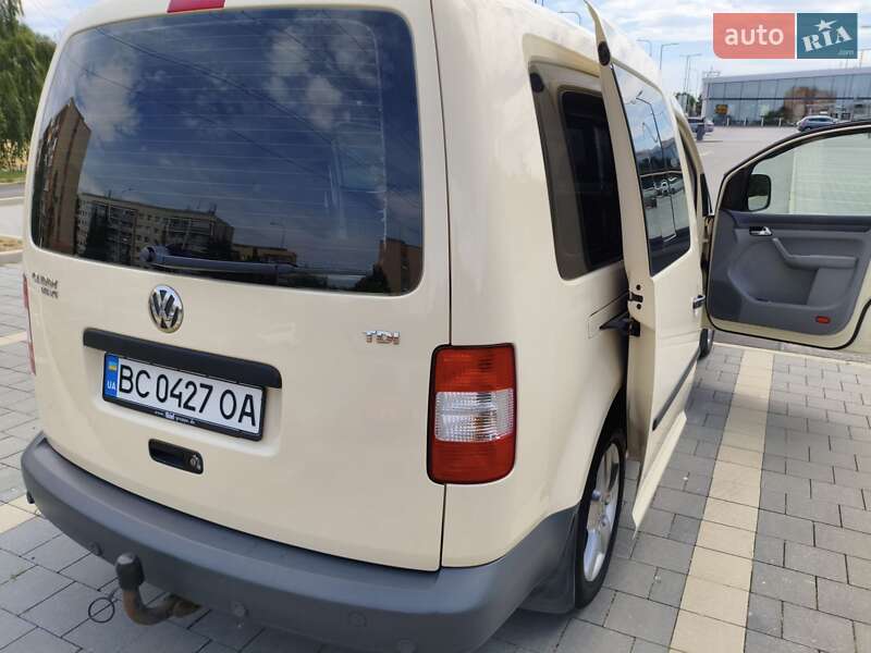 Минивэн Volkswagen Caddy 2010 в Журавном фото 16 Минивэн Volkswagen Caddy 2010 в Журавном