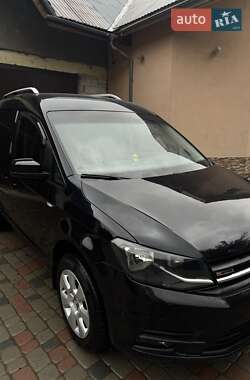Минивэн Volkswagen Caddy 2015 в Тячеве