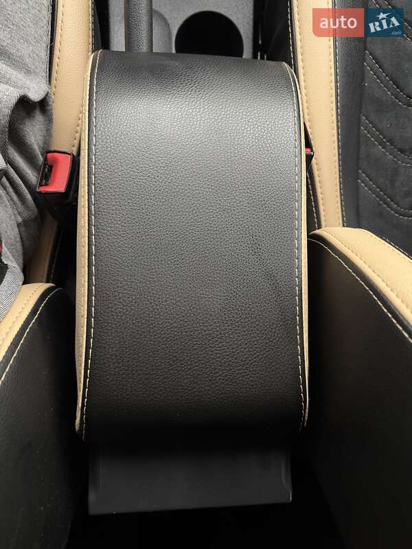 Минивэн Volkswagen Caddy 2015 в Тячеве