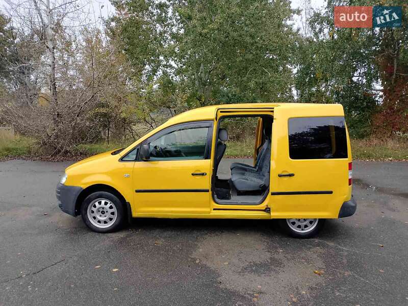 Минивэн Volkswagen Caddy 2006 в 
