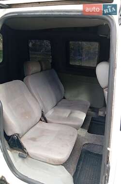 Минивэн Volkswagen Caddy 2006 в 
