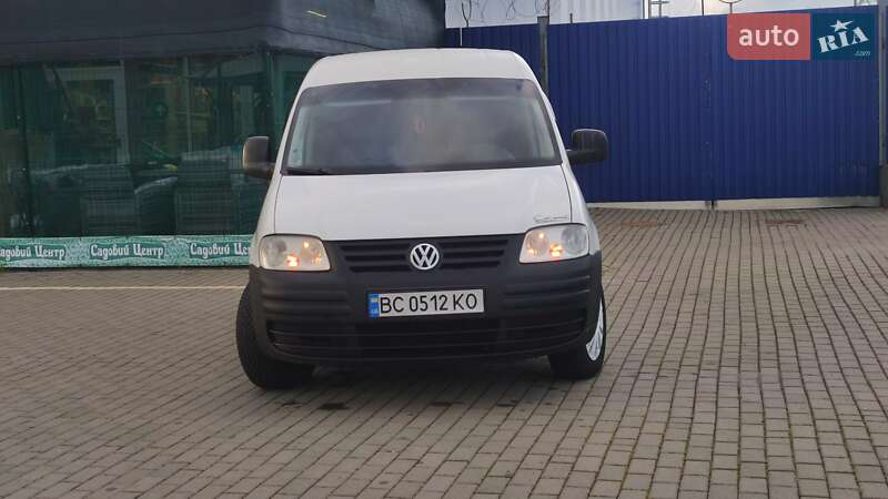 Грузовой фургон Volkswagen Caddy 2006 в Дрогобыче