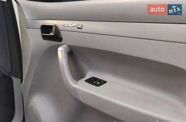 Грузовой фургон Volkswagen Caddy 2006 в 