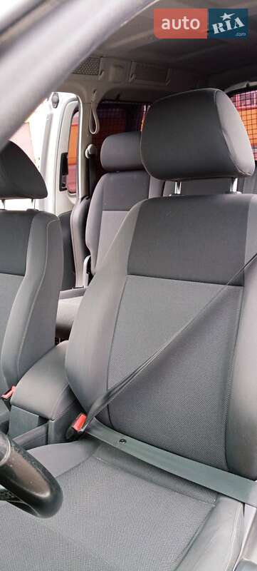 Минивэн Volkswagen Caddy 2015 в Житомире