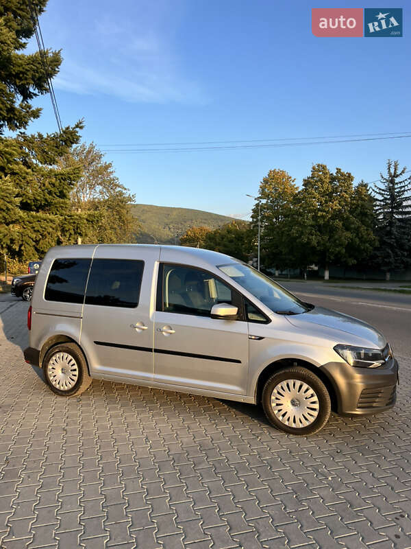 Минивэн Volkswagen Caddy 2016 в Виноградове фото 4 Минивэн Volkswagen Caddy 2016 в Виноградове