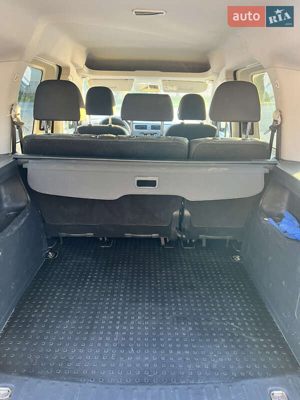 Минивэн Volkswagen Caddy 2016 в Виноградове фото 13 Минивэн Volkswagen Caddy 2016 в Виноградове