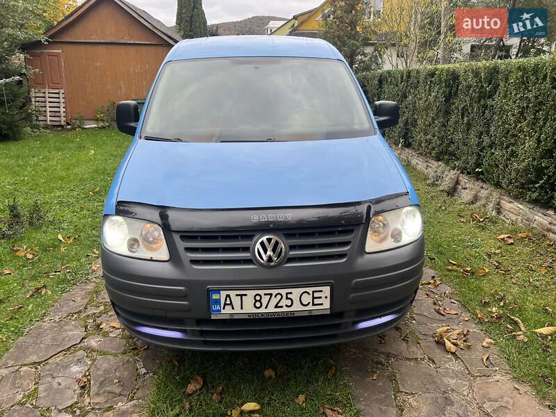 Минивэн Volkswagen Caddy 2006 в Яремче