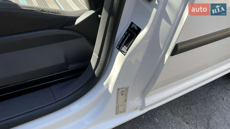 Минивэн Volkswagen Caddy 2012 в Днепре