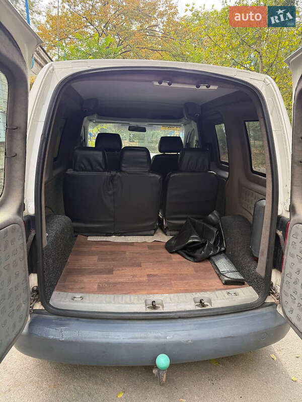 Минивэн Volkswagen Caddy 2007 в Днепре
