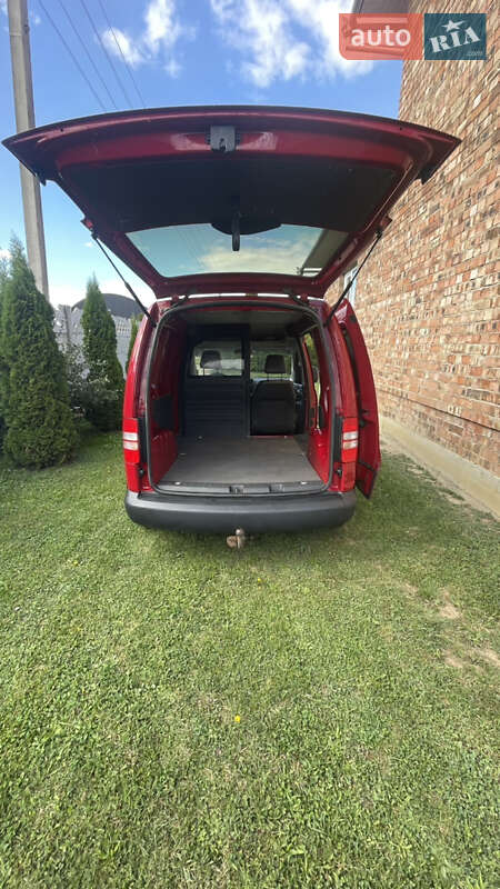 Грузовой фургон Volkswagen Caddy 2012 в 