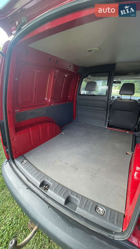 Грузовой фургон Volkswagen Caddy 2012 в Коломые