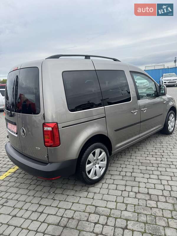 Мінівен Volkswagen Caddy 2016 в Чернівцях фото 6 Мінівен Volkswagen Caddy 2016 в Чернівцях