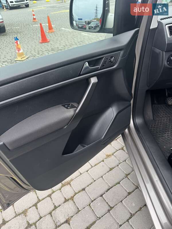 Мінівен Volkswagen Caddy 2016 в Чернівцях фото 7 Мінівен Volkswagen Caddy 2016 в Чернівцях