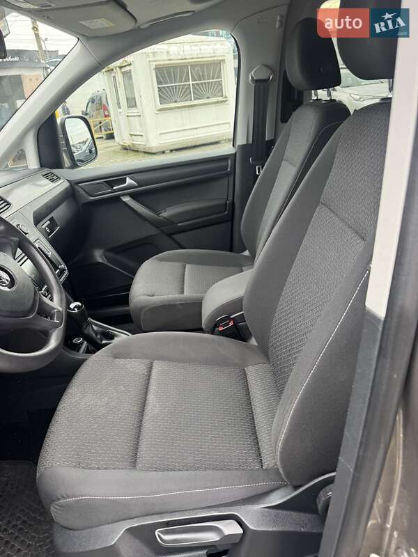 Мінівен Volkswagen Caddy 2016 в Чернівцях фото 10 Мінівен Volkswagen Caddy 2016 в Чернівцях