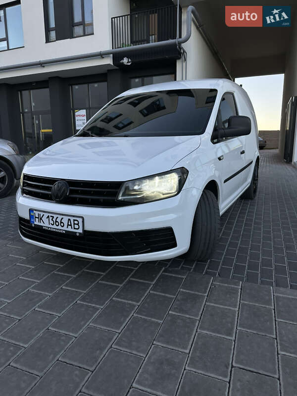 Минивэн Volkswagen Caddy 2015 в Ровно