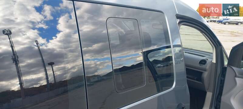 Мінівен Volkswagen Caddy 2009 в Вінниці