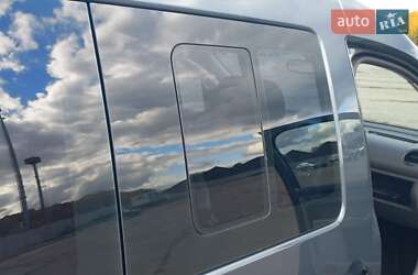 Минивэн Volkswagen Caddy 2009 в 
