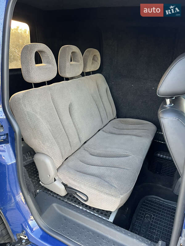 Минивэн Volkswagen Caddy 2015 в Черновцах