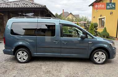 Минивэн Volkswagen Caddy 2016 в 