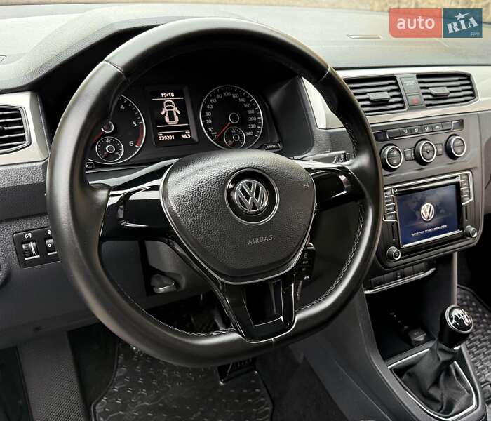 Минивэн Volkswagen Caddy 2016 в Львове фото 49 Минивэн Volkswagen Caddy 2016 в Львове