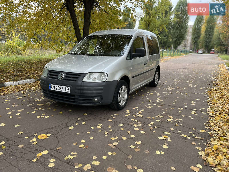 Минивэн Volkswagen Caddy 2005 в Житомире