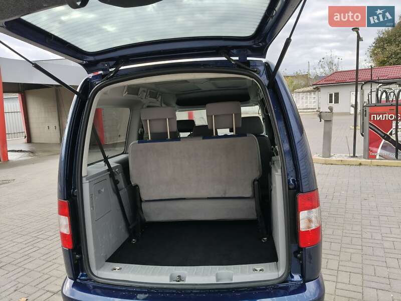 Минивэн Volkswagen Caddy 2009 в Ровно