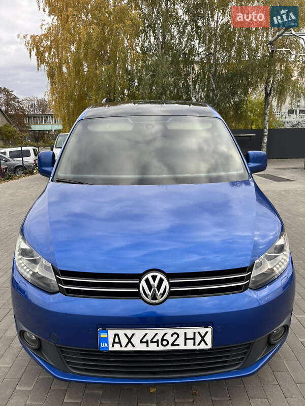Минивэн Volkswagen Caddy 2014 в Миргороде