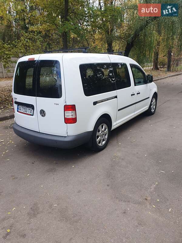 Минивэн Volkswagen Caddy 2008 в Киеве