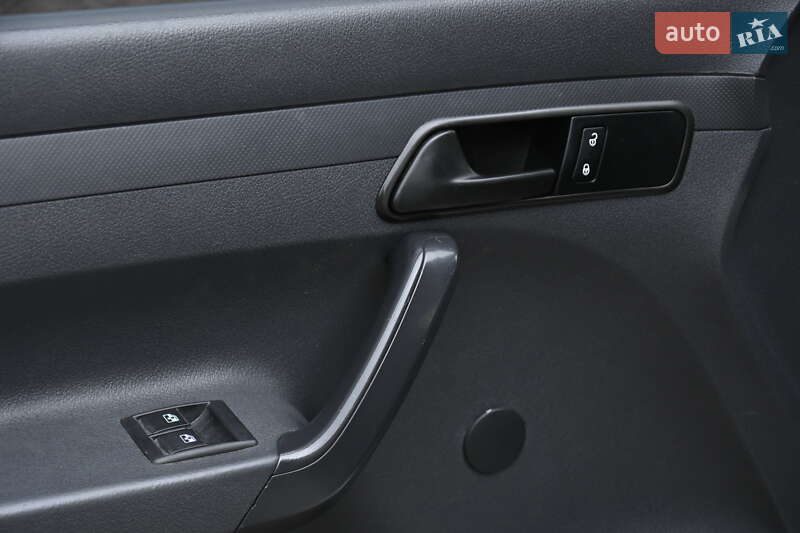 Минивэн Volkswagen Caddy 2012 в Бердичеве фото 18 Минивэн Volkswagen Caddy 2012 в Бердичеве