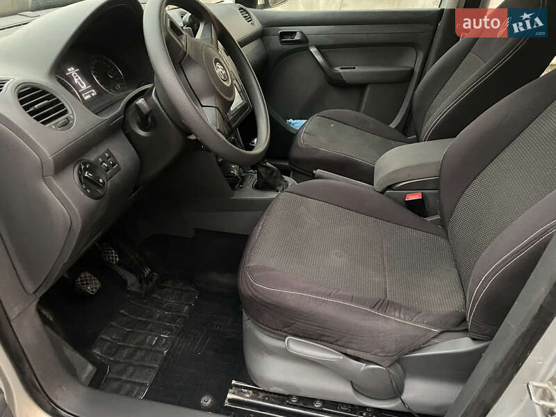Минивэн Volkswagen Caddy 2011 в Шумске фото 6 Минивэн Volkswagen Caddy 2011 в Шумске