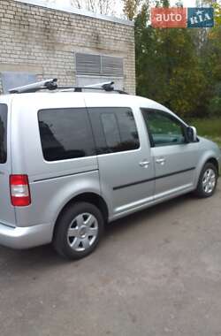 Минивэн Volkswagen Caddy 2009 в 