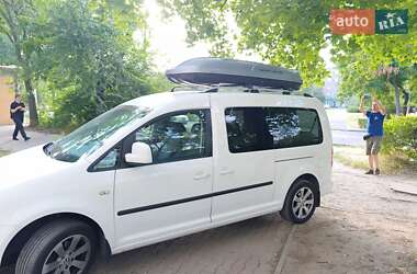 Мінівен Volkswagen Caddy 2010 в  фото 3 Мінівен Volkswagen Caddy 2010 в