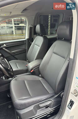 Мінівен Volkswagen Caddy 2017 в 