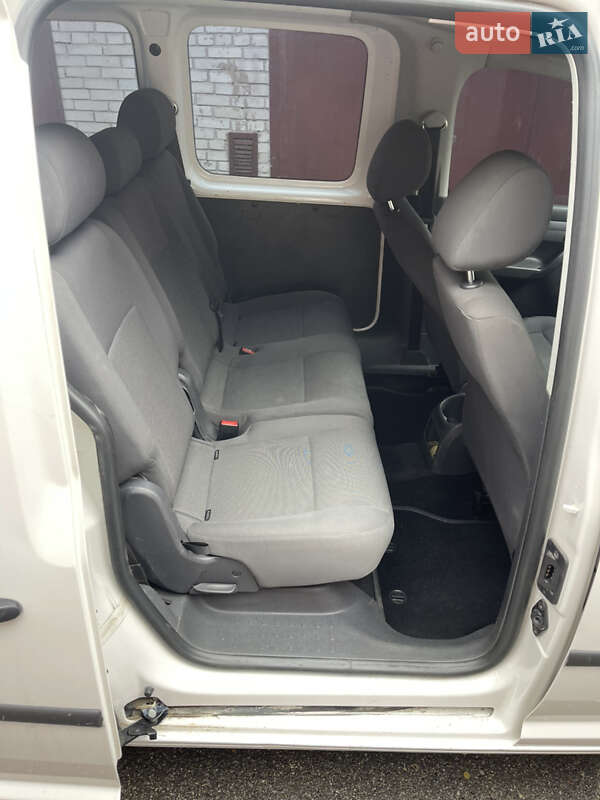 Мінівен Volkswagen Caddy 2015 в Тернополі фото 14 Мінівен Volkswagen Caddy 2015 в Тернополі