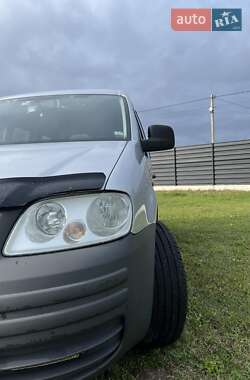 Мінівен Volkswagen Caddy 2010 в  фото 6 Мінівен Volkswagen Caddy 2010 в