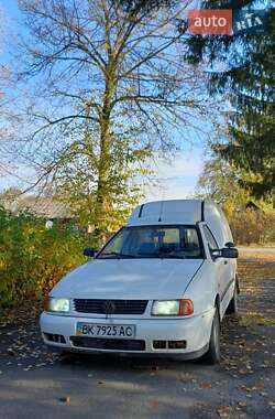 Грузовой фургон Volkswagen Caddy 1997 в Дубровице