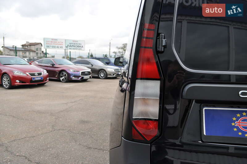 Грузовой фургон Volkswagen Caddy 2021 в Киеве