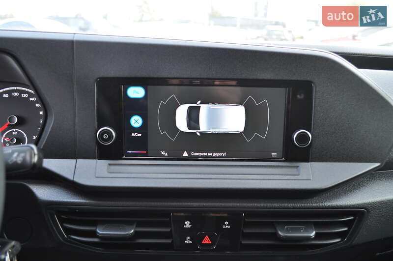 Грузовой фургон Volkswagen Caddy 2021 в Киеве