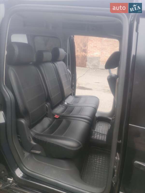 Мінівен Volkswagen Caddy 2012 в Миронівці