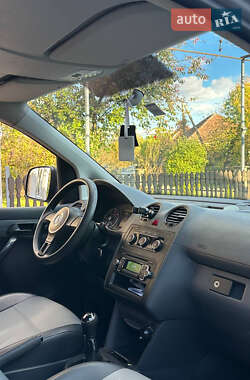 Мінівен Volkswagen Caddy 2012 в  фото 11 Мінівен Volkswagen Caddy 2012 в