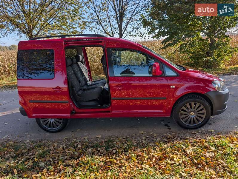 Минивэн Volkswagen Caddy 2011 в Ровно фото 11 Минивэн Volkswagen Caddy 2011 в Ровно