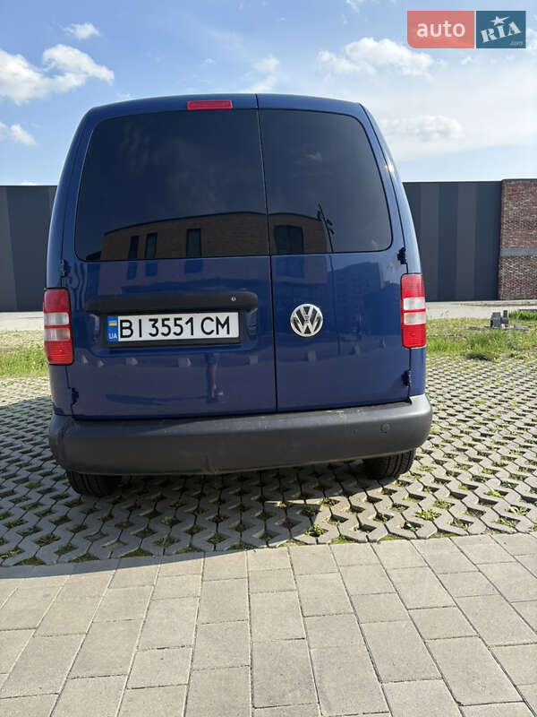 Грузовой фургон Volkswagen Caddy 2012 в Хмельницком