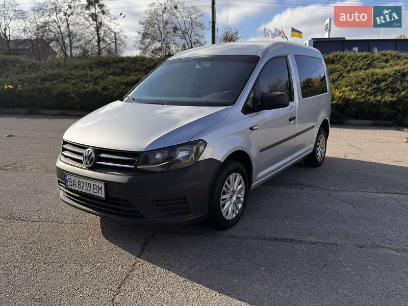 Минивэн Volkswagen Caddy 2017 в Умани